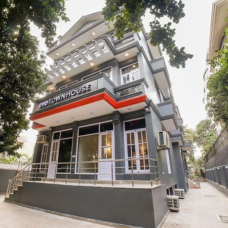 Townhouse 330 Dlf Phase-2 Near Leisure Valley Park Gurgaon Buitenkant foto