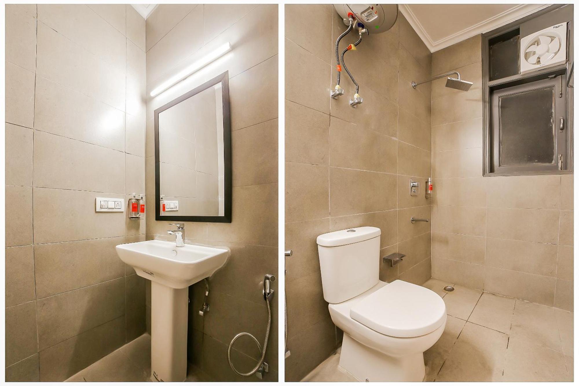 Townhouse 330 Dlf Phase-2 Near Leisure Valley Park Gurgaon Buitenkant foto